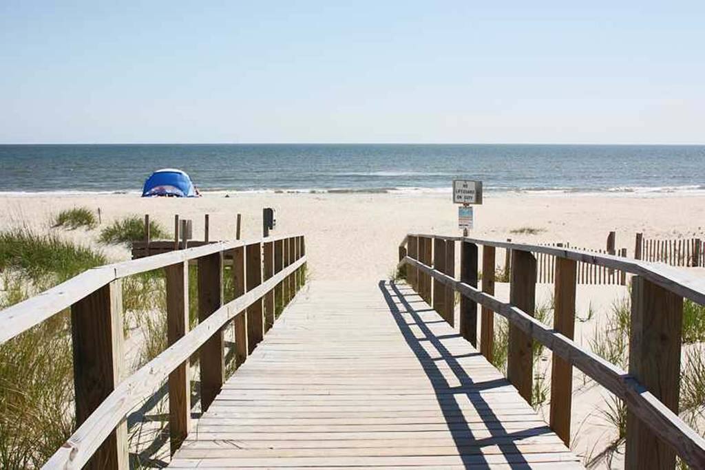 You will be a short 5 minute walk from the beach!