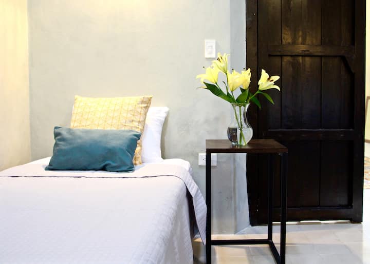 Dhoma e gjumit #1 - krevat tek shtesë