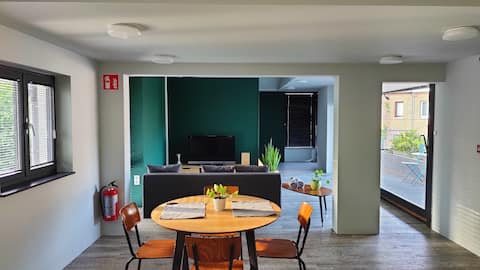 Apartment with balcony and free parking.