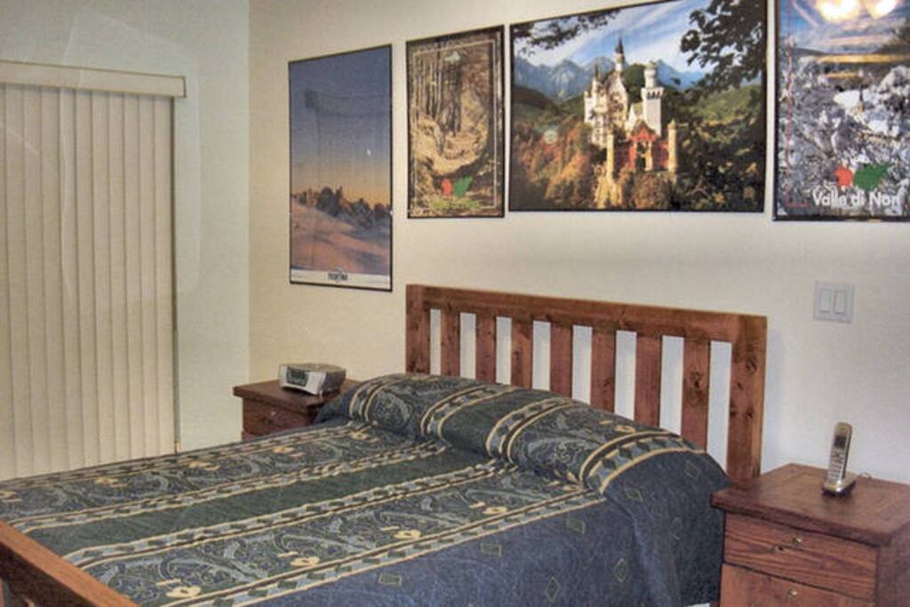 BEDROOM 1