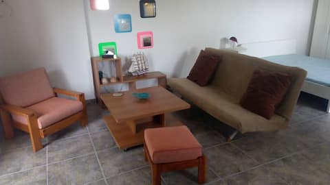 Top performing Airbnb: Studio by the sea in the village of Chrissi Akti in Δήμος Αριστοτέλη