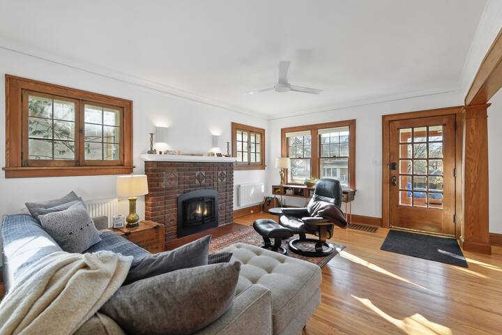 Fulton Family Bungalow Southwest Minneapolis