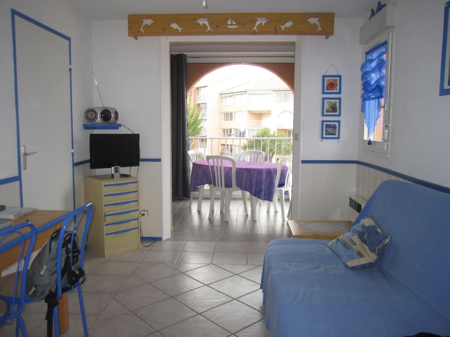 Salon et terrasse