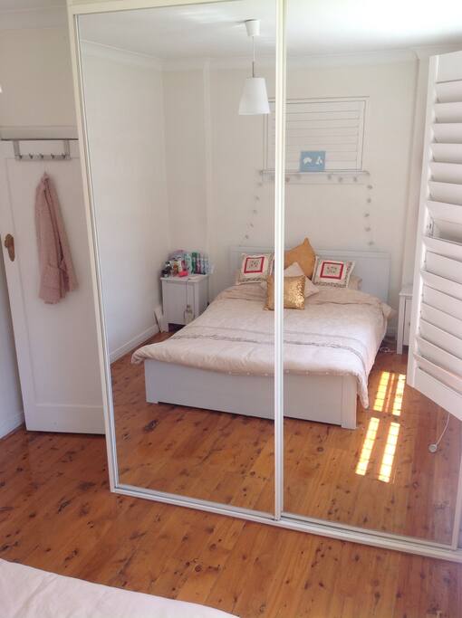 Floor to ceiling mirrors