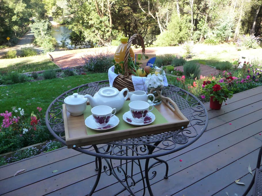 Tea tray