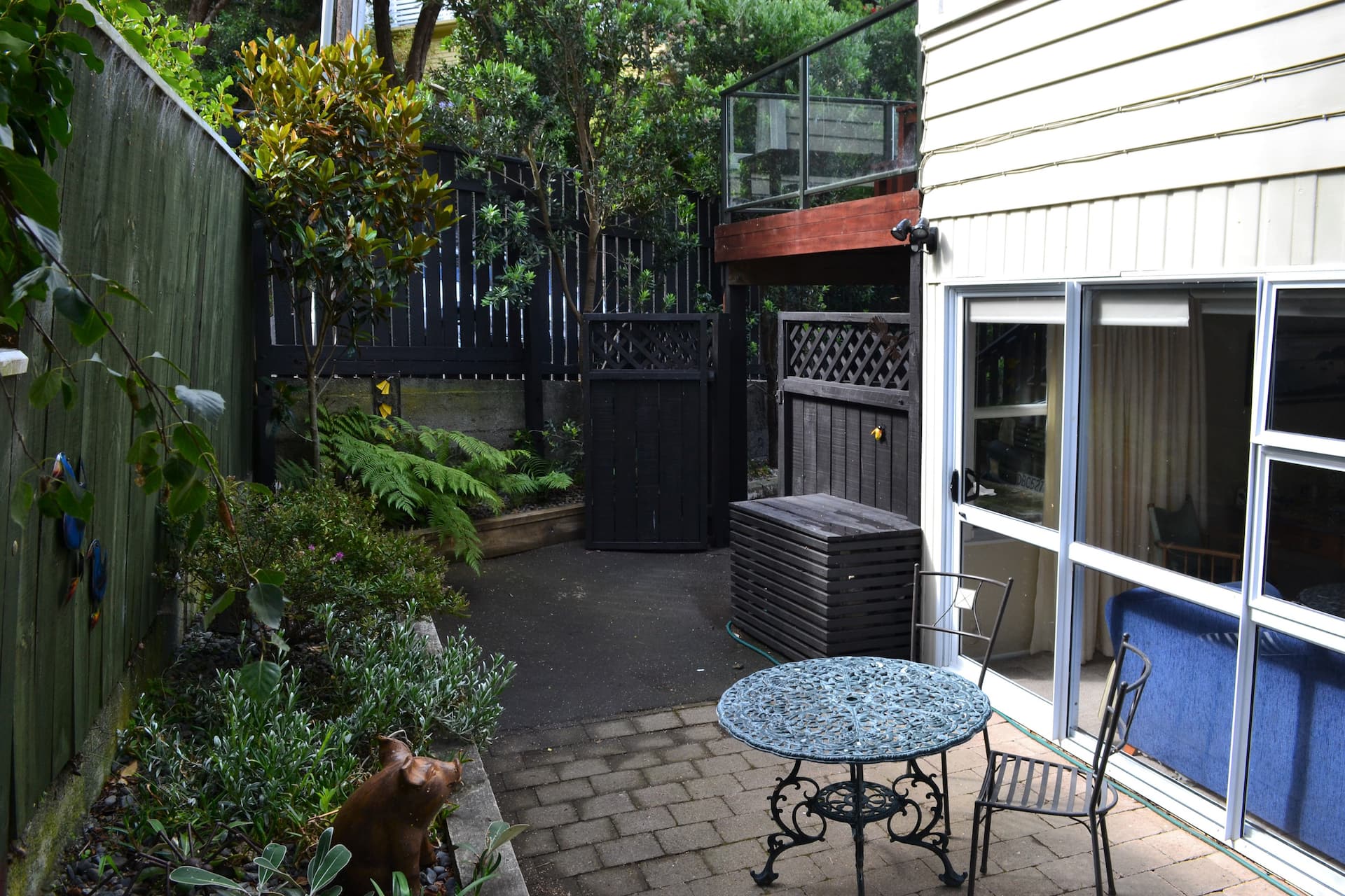 2 Bedroom @ Island Bay, Private & Close to Beach