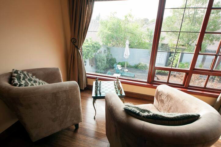 Harfield Guest Villa gallery image 5