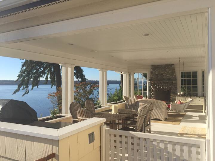 Milliondollar view from Puget Sound waterfront Houses for Rent in