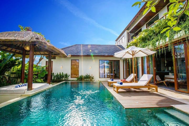 Tropical Canggu Villa On Ricefield 5min To Beach - Bali