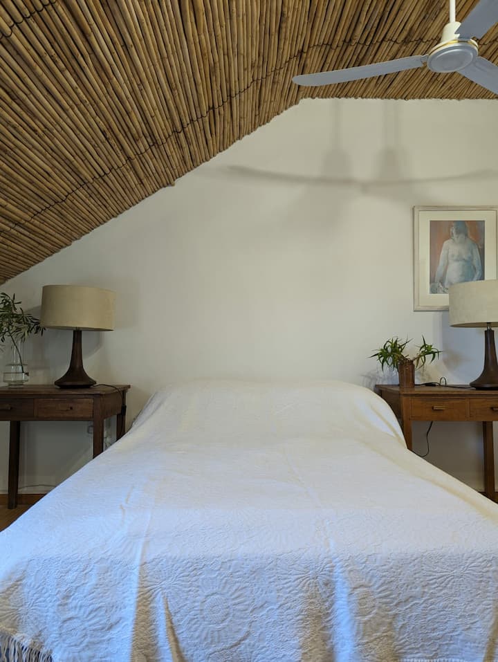 חדר שינה 2 : למעלה