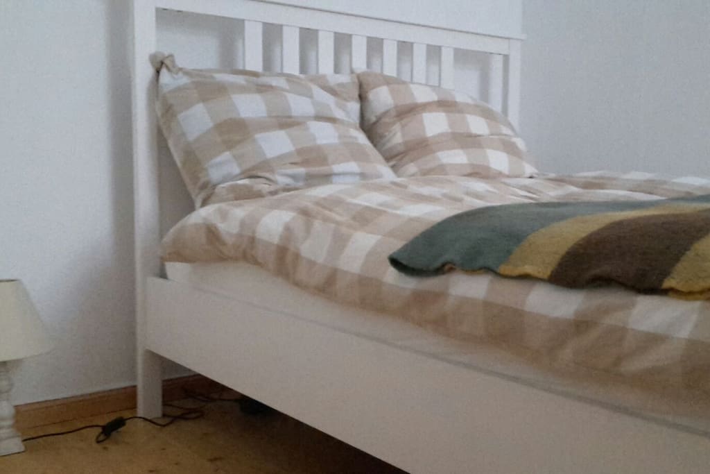 Very comfortable bed with new, soft mattress