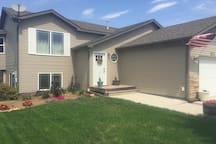 ★Perfect Views, Family Friendly, Fully Stocked★