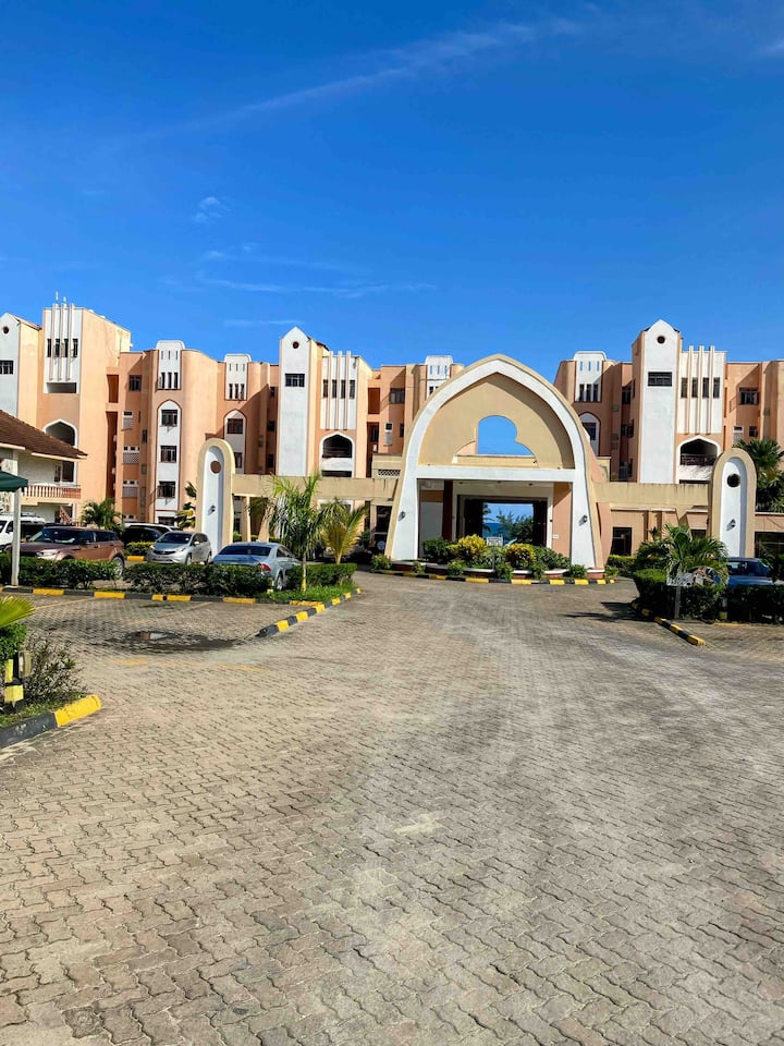Home Away From Home Oceanview 2bedroom Apartment