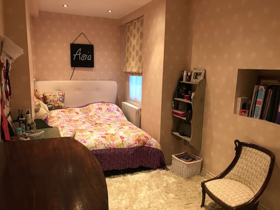 Private bedroom double bed