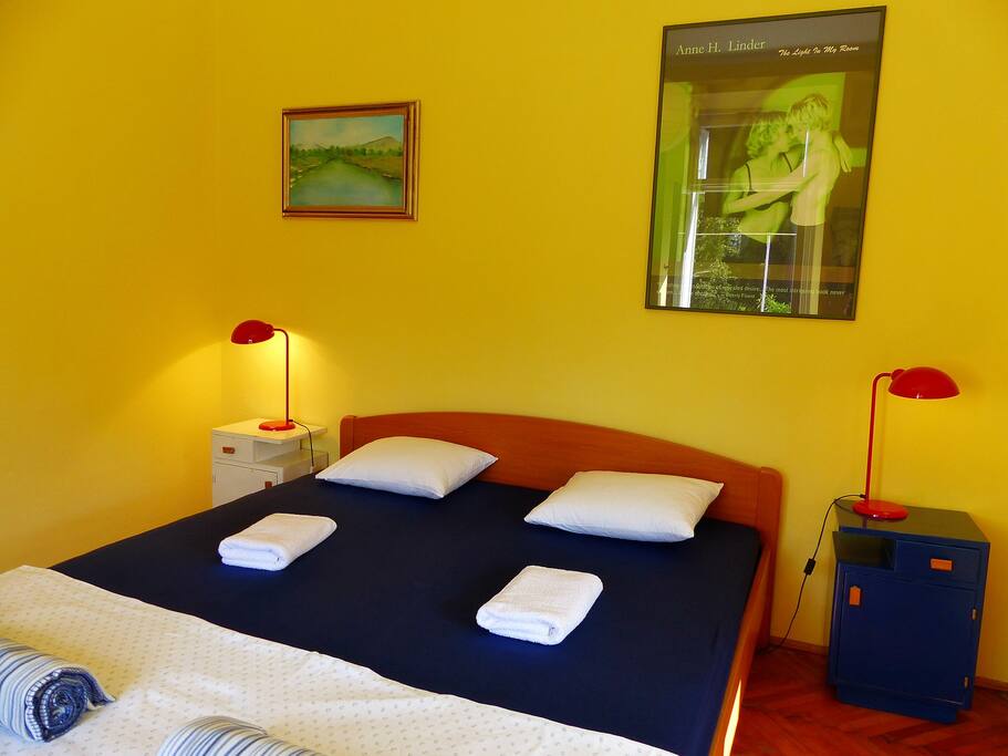 Double bed