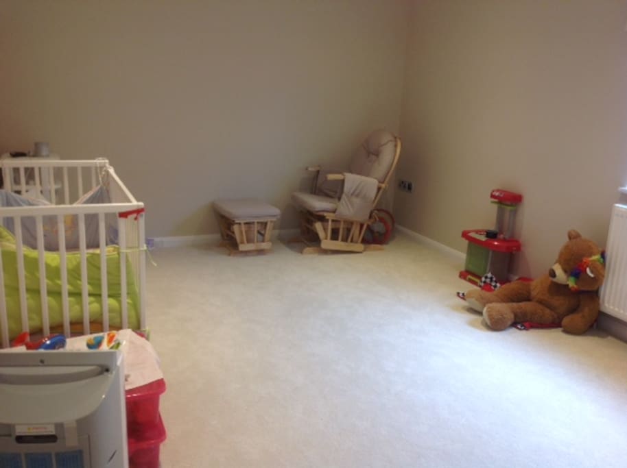 baby bed