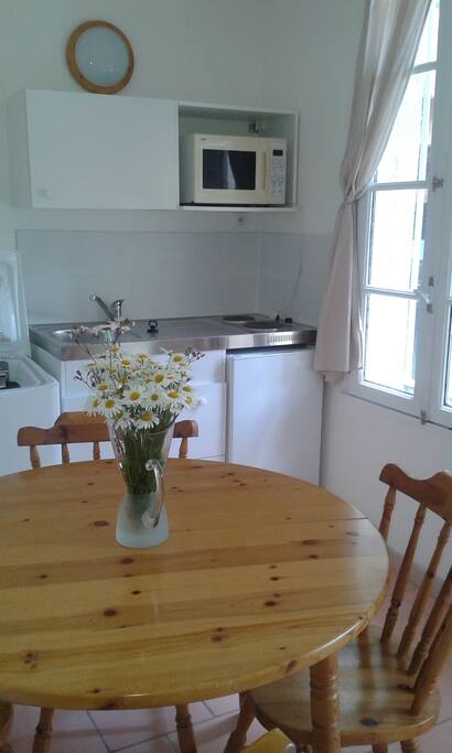 Kitchenette