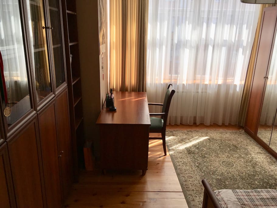 bedroom 1.