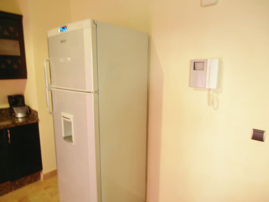 Fridge