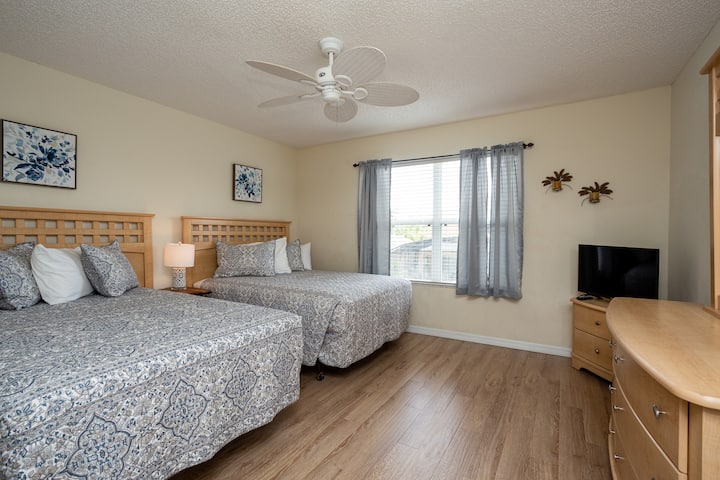 BR në katin e sipërm 2 krevate të plotë