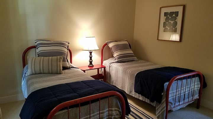 Спална соба со спуштање