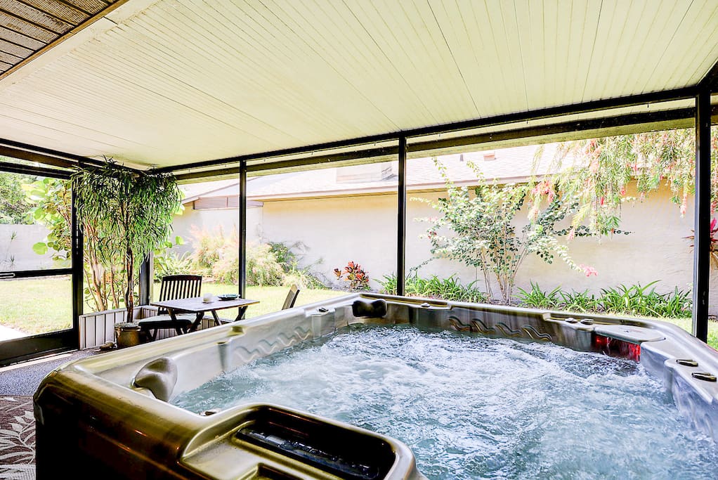 Jacuzzi on the Deck