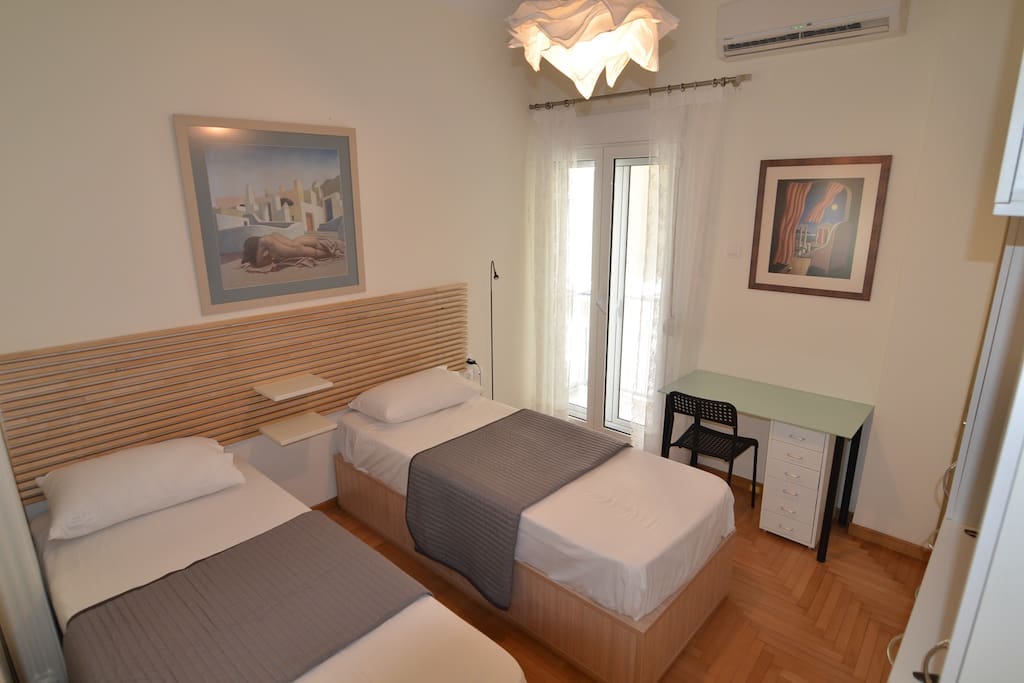 First bedroom! Bed can be divided in 1 double or 2 singles