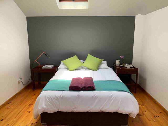 Charming and spacious character home gallery image 4