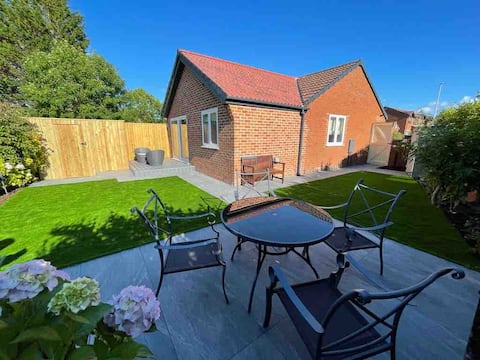 Delightful Bungalow in Heswall, Wirral