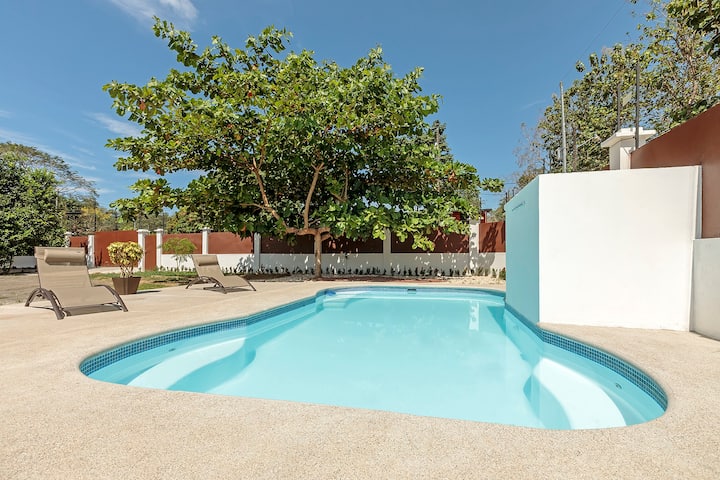 Casa Almendro - Herradura - Jaco - Costa Rica
