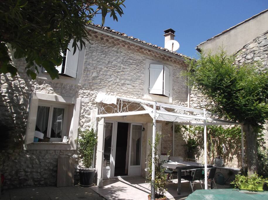 Maison ensoleillée