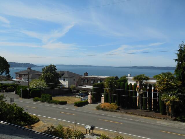 Ocean View with Beach access