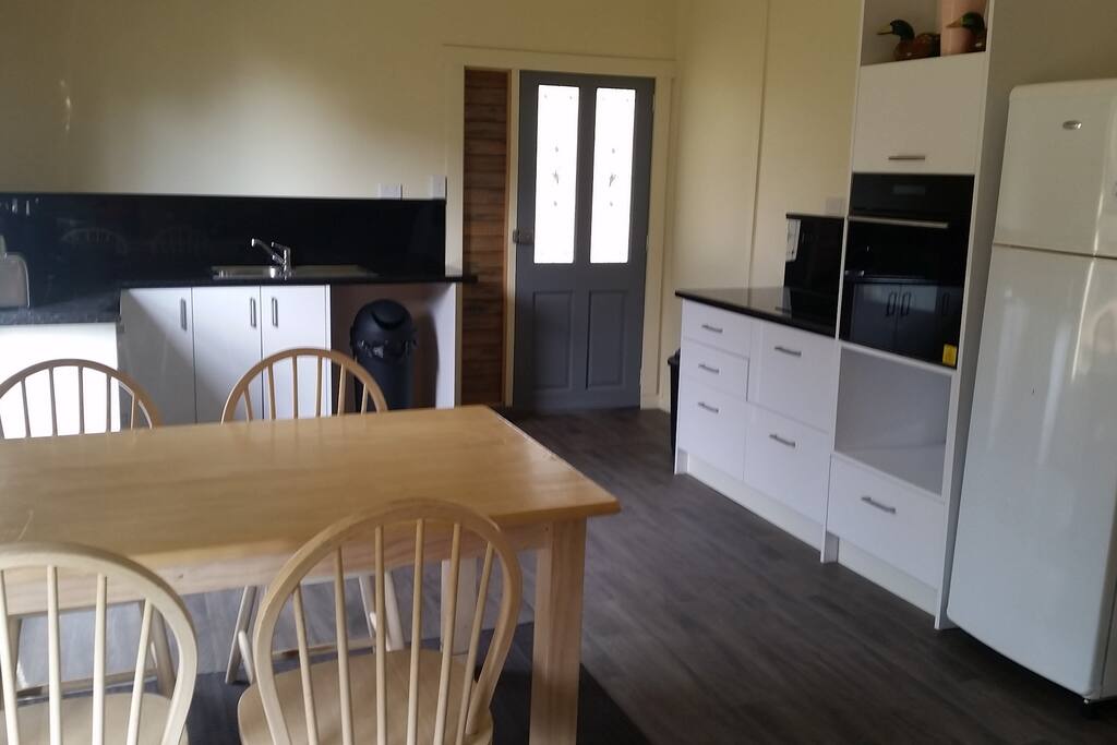 Kitchen/Dining