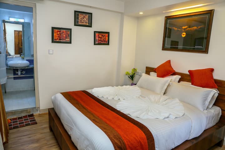 豪华双人卧室配备豪华双人卧室