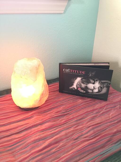 Soothing salt lamp