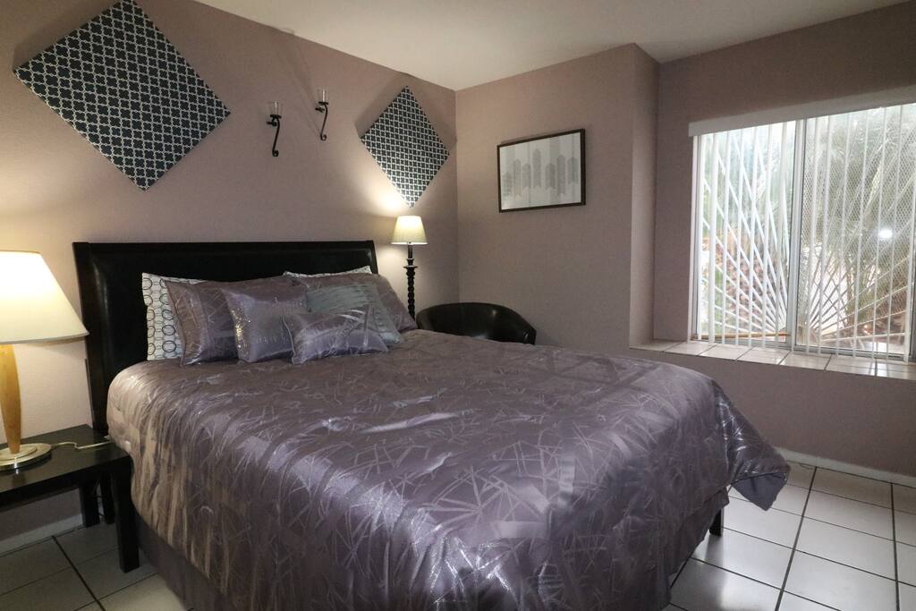 Spacious bedroom with queen size bed