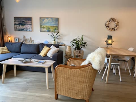 Top Airbnb: Bed & Beach Sea of Time in Wijk 01 Het Nieuwe Land