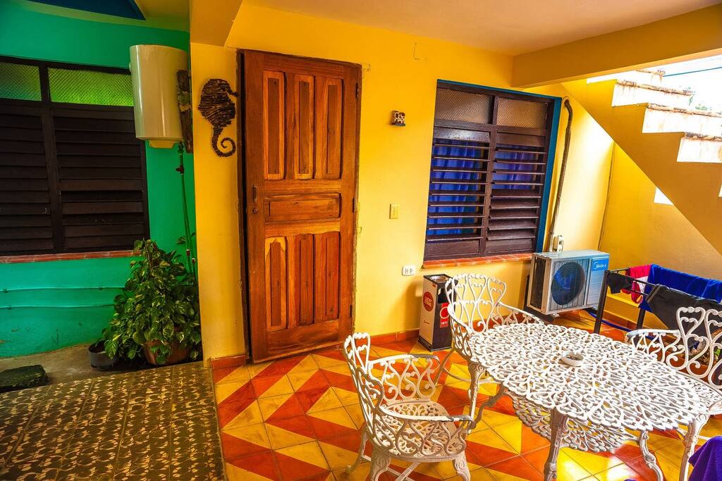 Varadero  Beach Cozy Accommodation (3 guests) - 바라데로의 주택에서 살아보기, Matanzas, 쿠바
