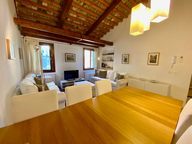 Ca’ rialto for 12 gallery image 4