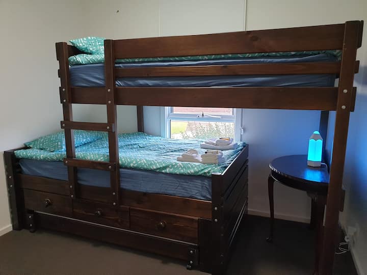 Dormitorio 3 (2 camas + cama nido)