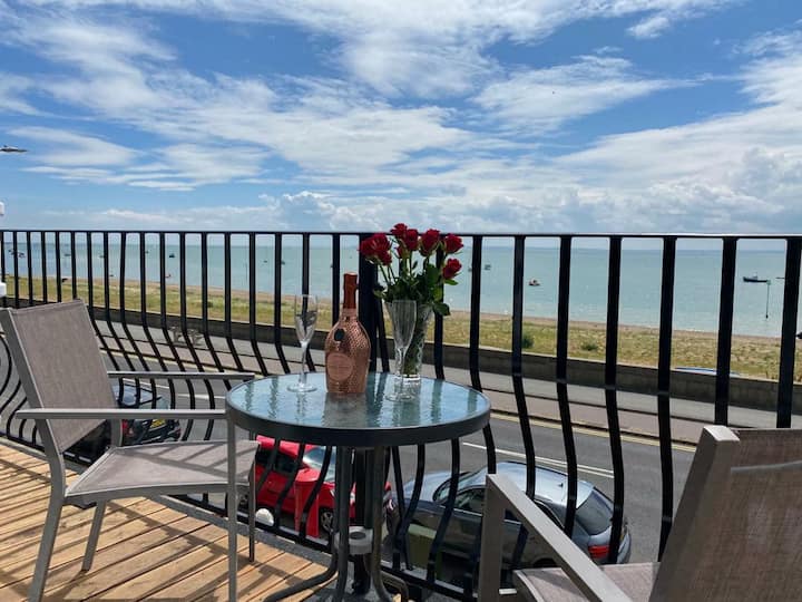 Rochford District Vacation Rentals & Homes England, United Kingdom