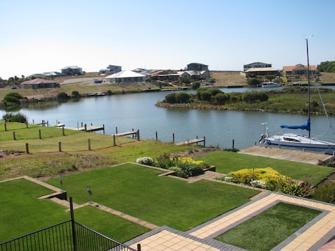 Serenity at Hindmarsh - Marina Hindmarsh Island