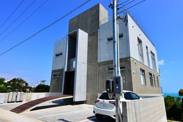 新築 東恩納 建築家が写真家に設計したモダンな邸宅 南北観光地へのアクセスも便利 非日常的沖縄生活 Houses For Rent In Uruma Okinawa Japan