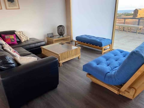 Successful Airbnb property: Home in Tunquen: hot-tub, playground, beach 5 min in Valparaiso Region