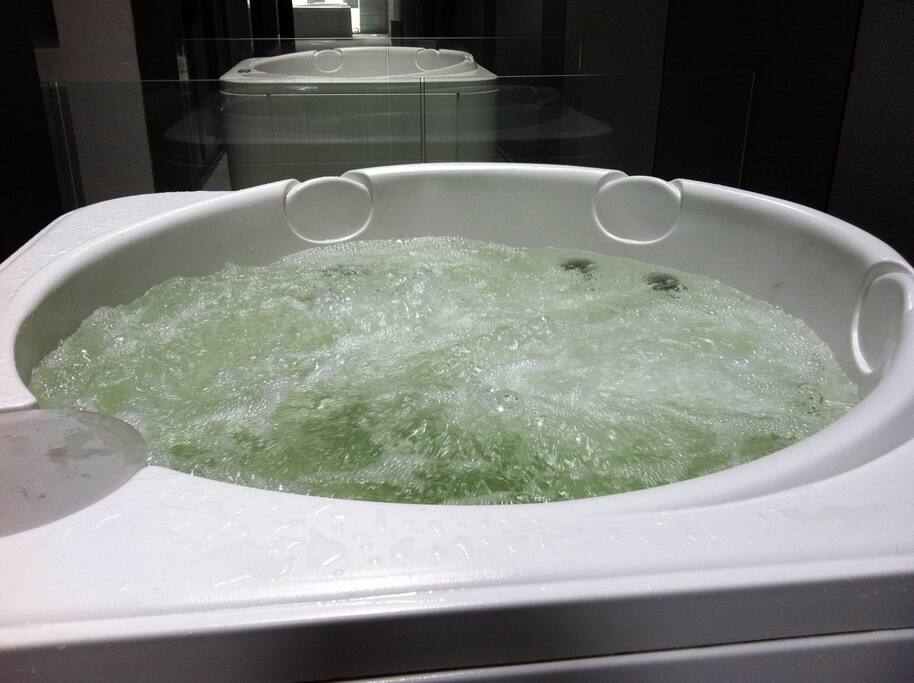Outdoor Jacuzzi