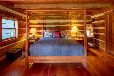 Riverfront Cabin! Kayaks, Fireplaces & Hobby Farm