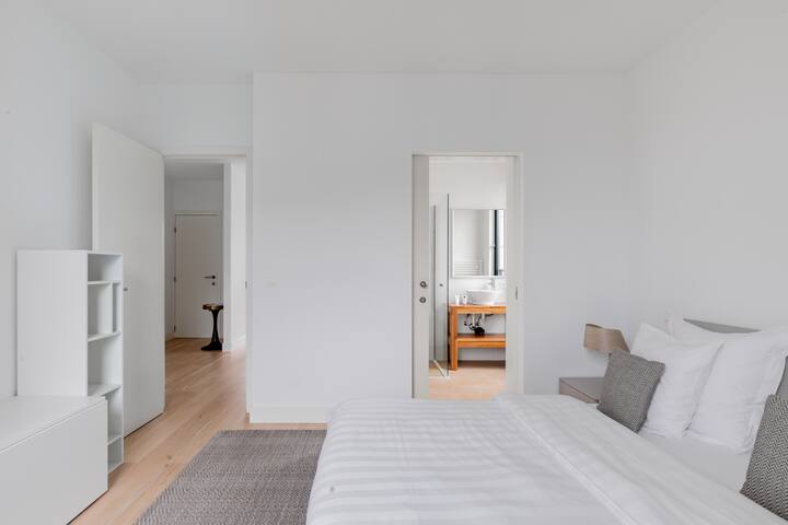 Bel appartement moderne à Bruxelles – Apt cinq gallery image 4