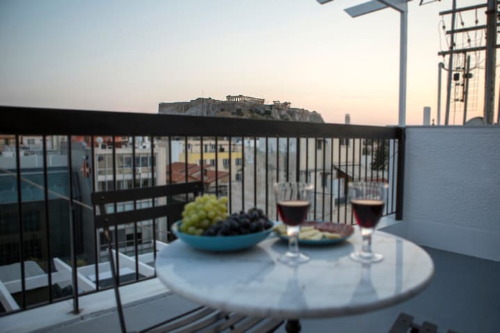 I-lovegreece (com) managed Airbnb listing 2