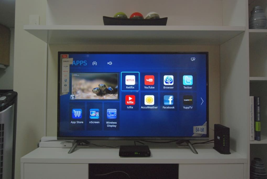 40-inch Ultra High Definition LED Smart TV