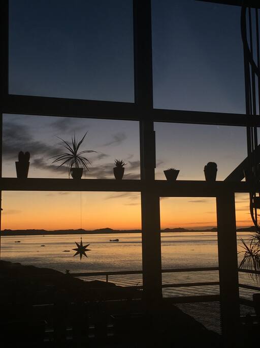 Beautiful seaview with magnificent sunsets